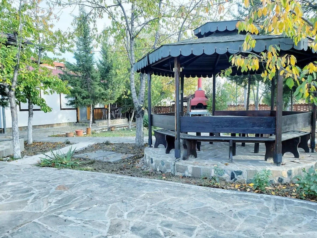 Guest house Стаи За Гости Holiday Garden Hotel Plovdiv