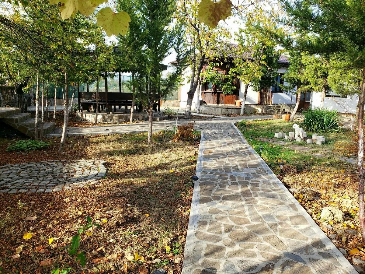 Guest house Стаи За Гости Holiday Garden Hotel Plovdiv Bulgaria
