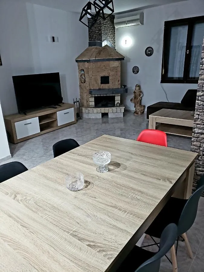 Guest house Стаи За Гости Holiday Garden Hotel Plovdiv Bulgaria